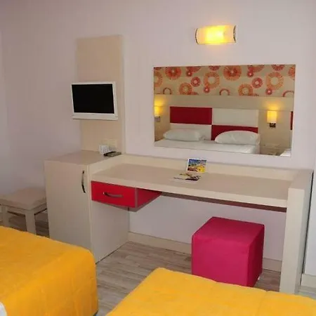 Hotel Win & Side