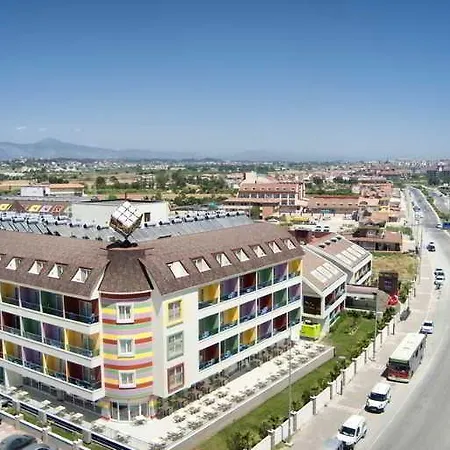 Win & Hotel 3*